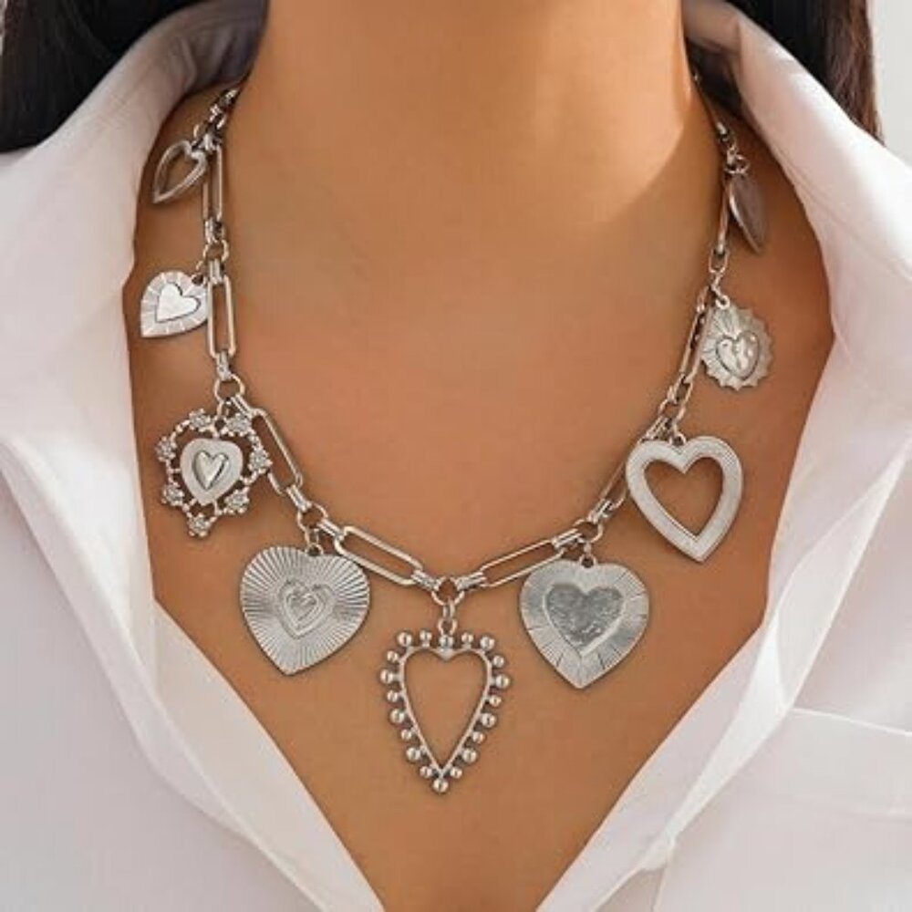Stunning Chunky Hearts‎ Necklace Statement Piece Y2K